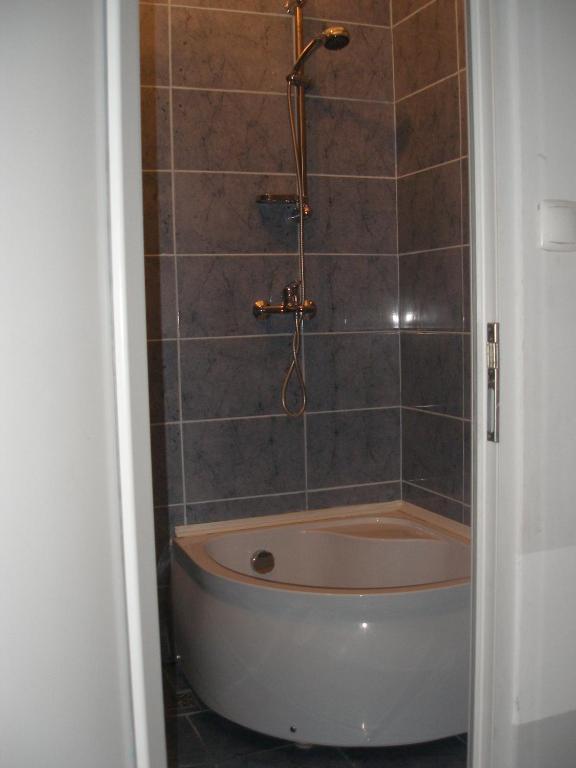 Kretan Hostel Bucarest Chambre photo